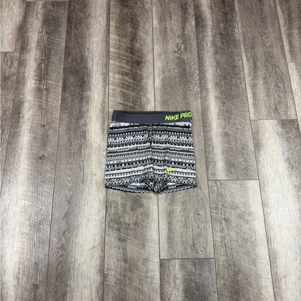 Nike Pro Grey‎ Print Spandex Shorts